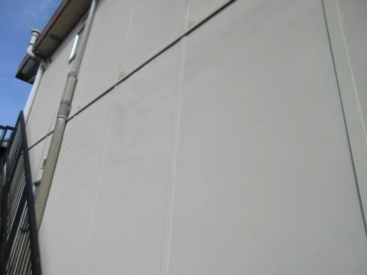 【和歌山市】　N様邸ハイツ<br>『グレージュの外壁とグレーの屋根が落ち着いた印象の素敵な仕上がりに…✧₊°』3
