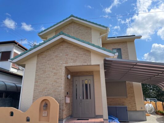 和歌山市密着の外壁塗装・屋根塗装専門店エースペイントの外壁の塗装と屋根の塗装　足場解体