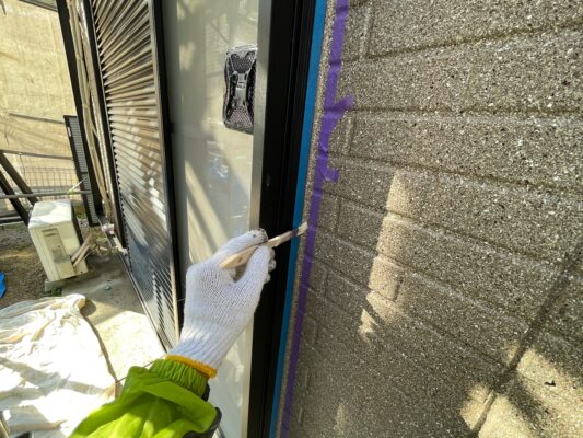 和歌山市密着の外壁塗装・屋根塗装専門店エースペイントの外壁塗装　プライマー塗布