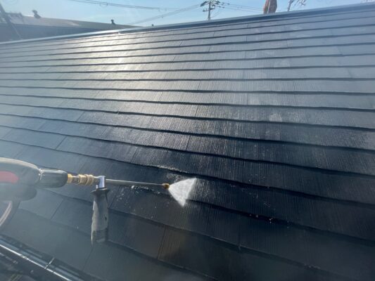 和歌山市密着の外壁塗装・屋根塗装専門店エースペイント　屋根の高圧洗浄