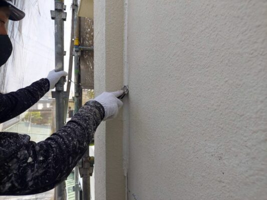 和歌山市密着の外壁塗装・屋根塗装専門店エースペイント　ひび割れ補修