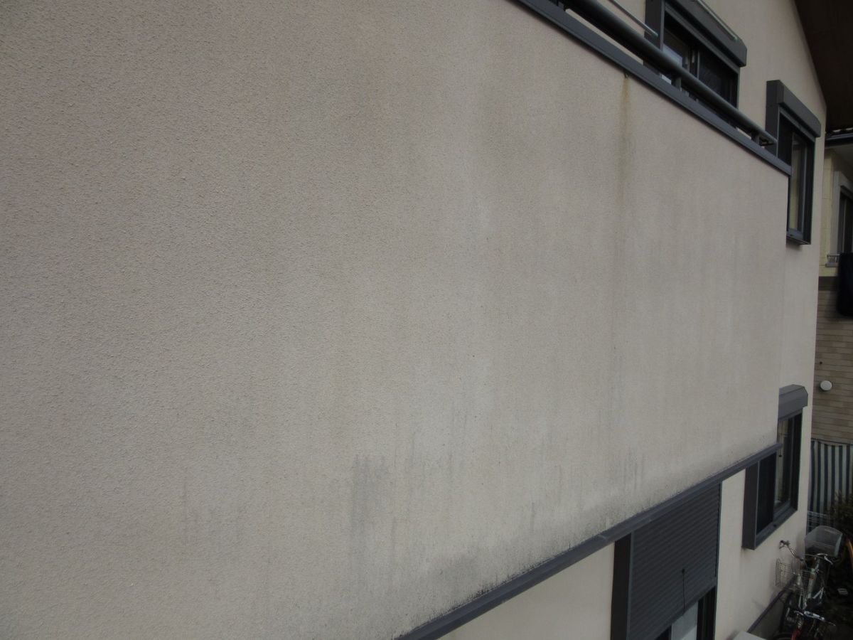 【和歌山市】　T様邸<br>『コルクベージュの外壁にチャコールグレージュのアクセントで温かみのある印象の素敵な仕上がりに…✧₊°』インテグラルコート塗布7