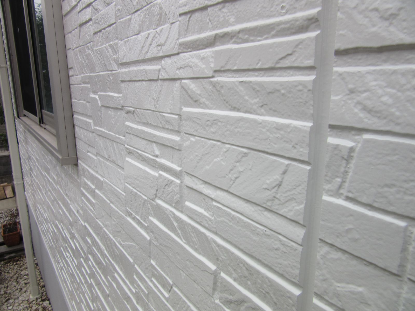 【岩出市】　K様邸<br>『パールホワイトの外壁が新築のように素敵な仕上がりに…✧₊°』4