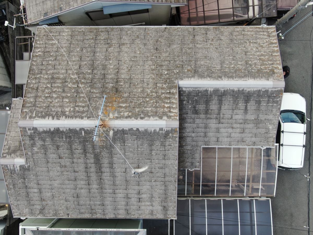 【和歌山市】　T様邸<br>『インディゴブルーの外壁にグレーの屋根が重厚感溢れる素敵な仕上がりに…✧₊°』5