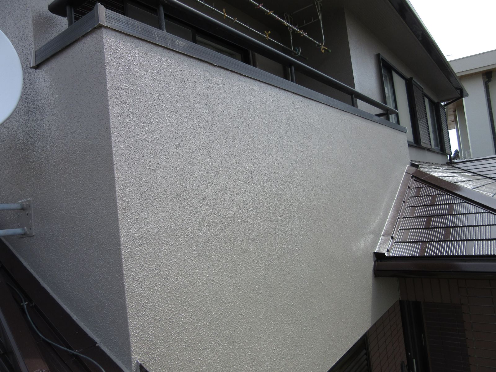 【和歌山市】　H様邸<br>『グレージュの外壁にバーガンディーの屋根が重厚感溢れる素敵な仕上がりに…✧₊°』18