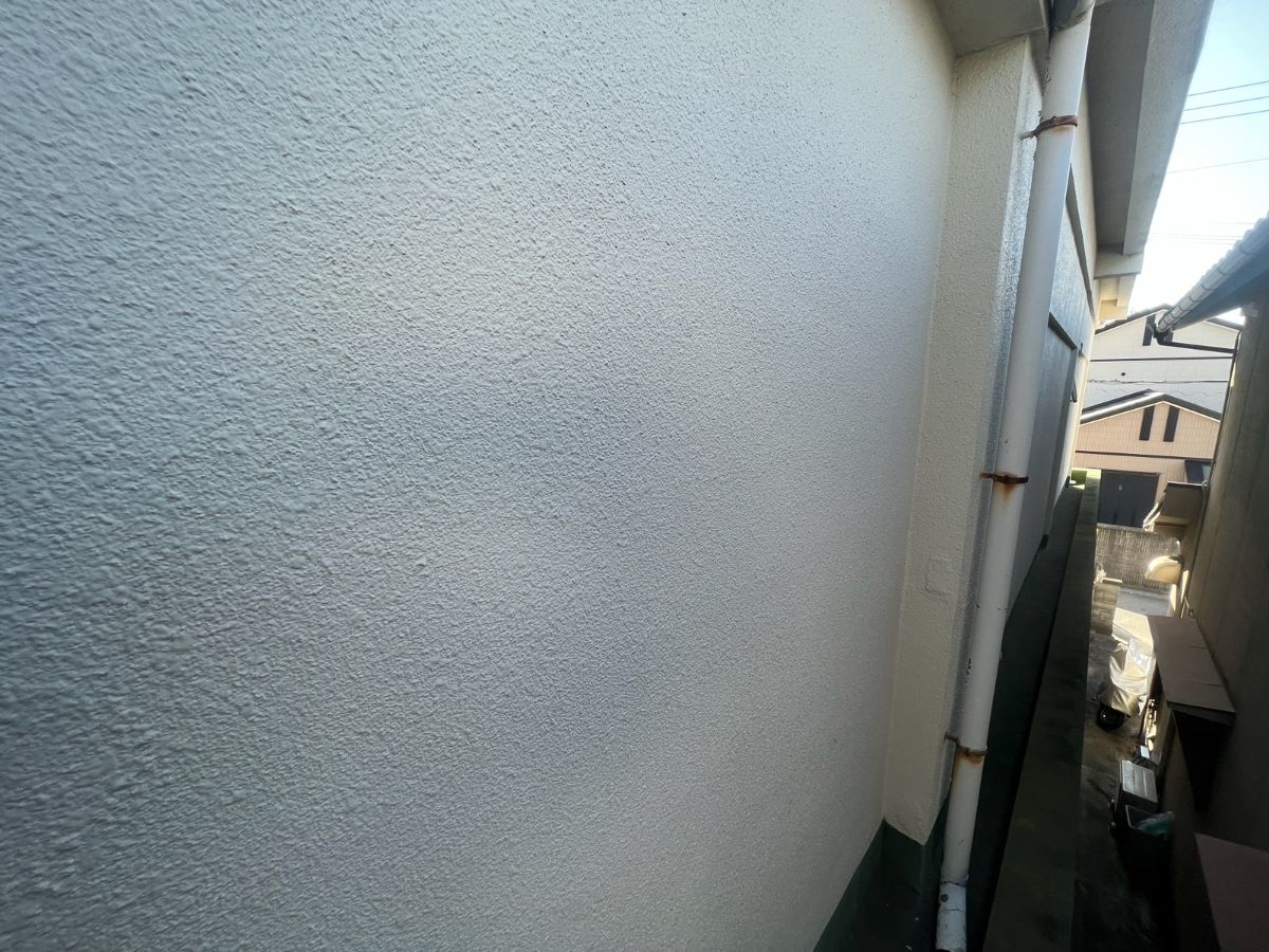 【和歌山市】　N様邸<br>『パールホワイトの外壁がタイルを引き立たせる素敵な仕上がりに…✧₊°』3
