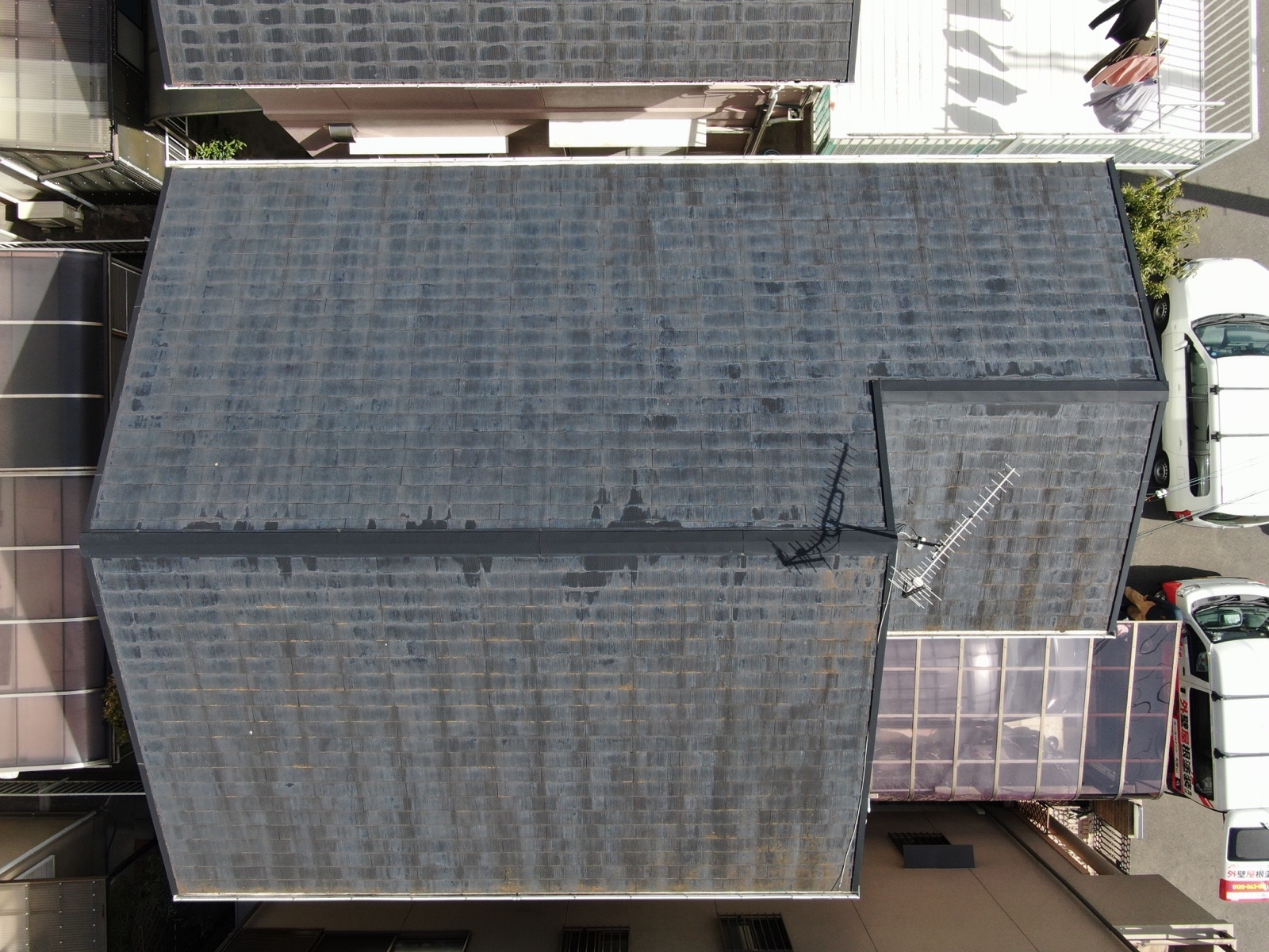 【和歌山市】　O様邸<br>『モスグレージュの外壁にブラックの屋根が重厚感溢れる素敵な仕上がりに…✧₊°』5