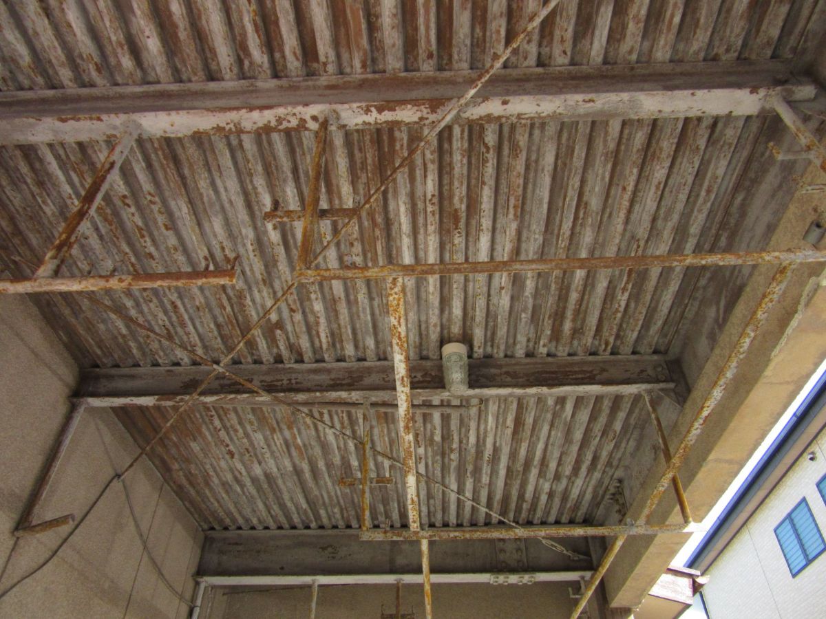 【和歌山市】　U様邸<br>『サンドグレージュの外壁にダークグレージュの屋根が穏やかな印象の素敵な仕上がりに…✧₊°』11