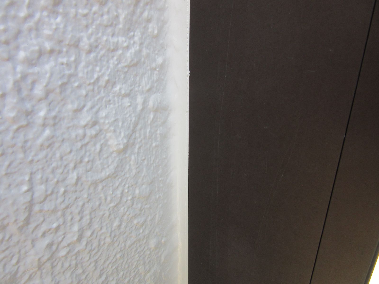 【和歌山市】　N様邸<br>『パールホワイトの外壁がタイルを引き立たせる素敵な仕上がりに…✧₊°』10
