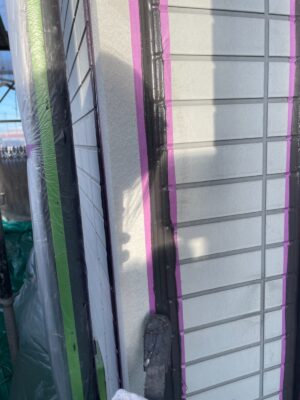 和歌山市密着の外壁塗装・屋根塗装専門店エースペイントの外壁の塗装　目地　コーキング均し