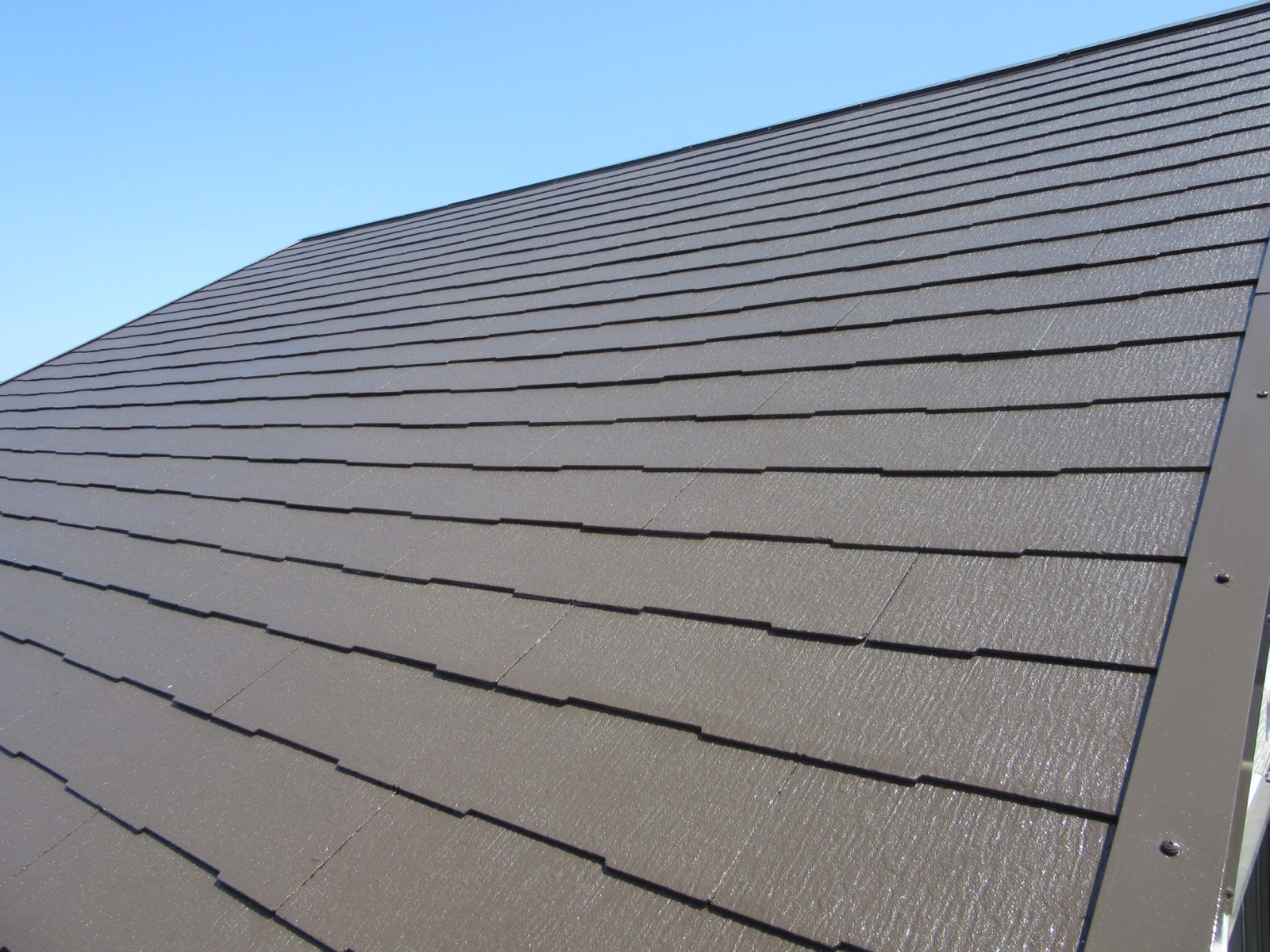 【和歌山市】　O様邸<br>『サンドベージュの外壁にチャコールグレージュの屋根がシックな印象の素敵な仕上がりに…°˖✧』6
