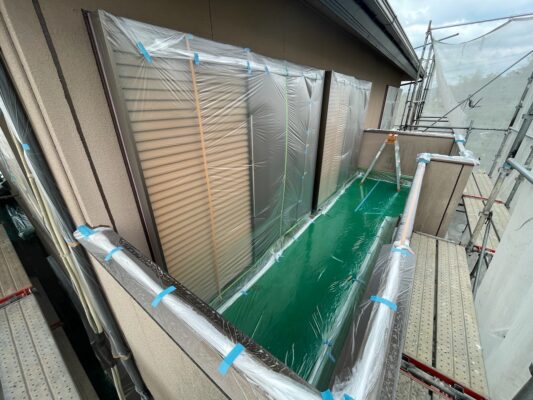 和歌山市密着の外壁塗装・屋根塗装専門店エースペイントの外壁の塗装　養生