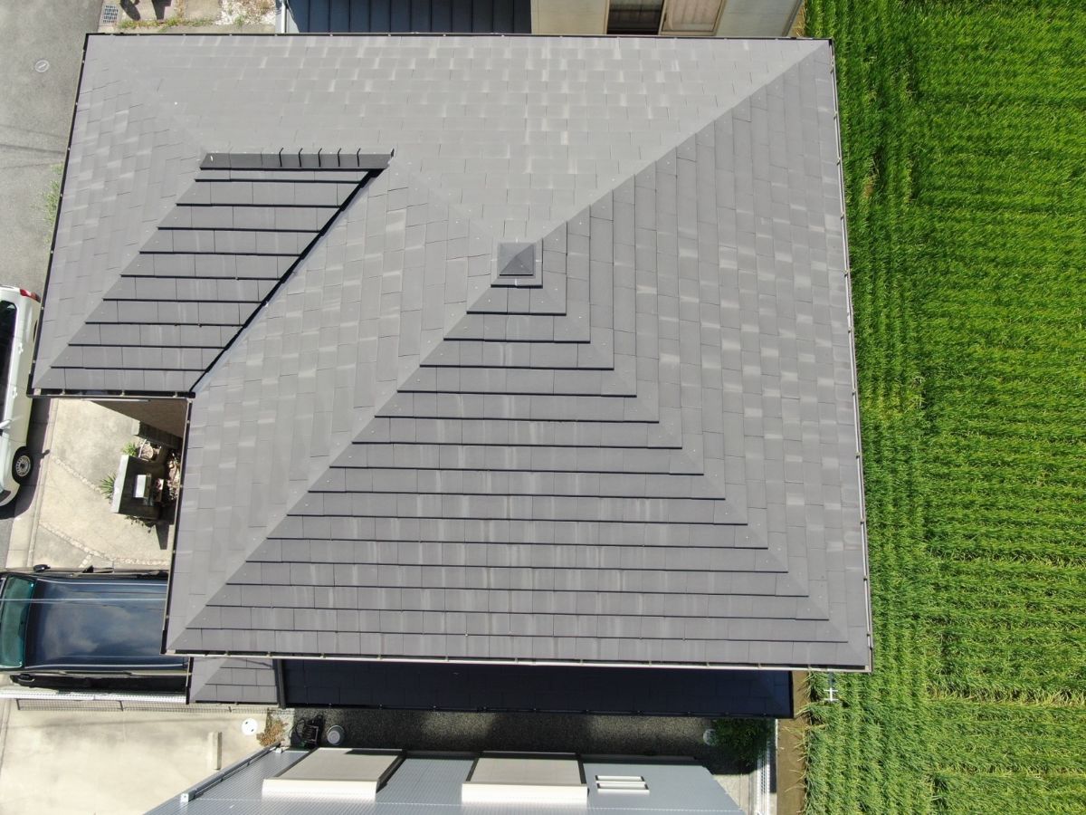 【和歌山市】　K様邸<br>『パールグレーの外壁とダークグレージュの屋根で上品で落ち着いた素敵な仕上がりに…✧₊°』3