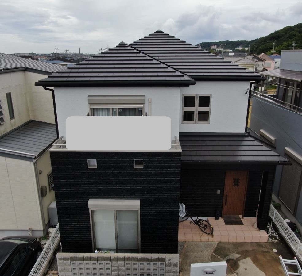 【和歌山市】　K様邸<br>『パールグレーの外壁とダークグレージュの屋根で上品で落ち着いた素敵な仕上がりに…✧₊°』2