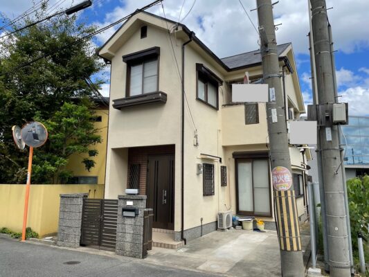 和歌山市密着の外壁塗装・屋根塗装専門店のエースペイント　【泉佐野市】　I様邸　外壁塗装・ひび割れ修繕・付帯部塗装・コーキング工事　塗装工事完工