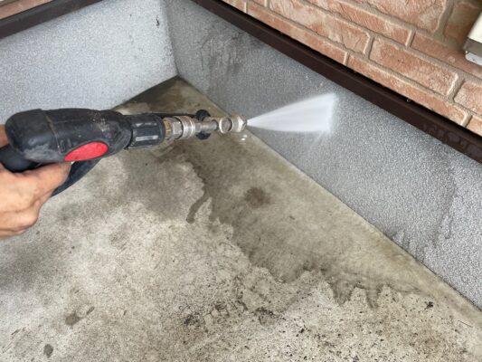 和歌山市地域密着の外壁塗装屋根塗装専門店のエースペイント■【和歌山市】　M様邸　外壁塗装・屋根塗装・付帯部塗装・コーキング工事・ひび割れ補修・反り補修　基礎　高圧洗浄