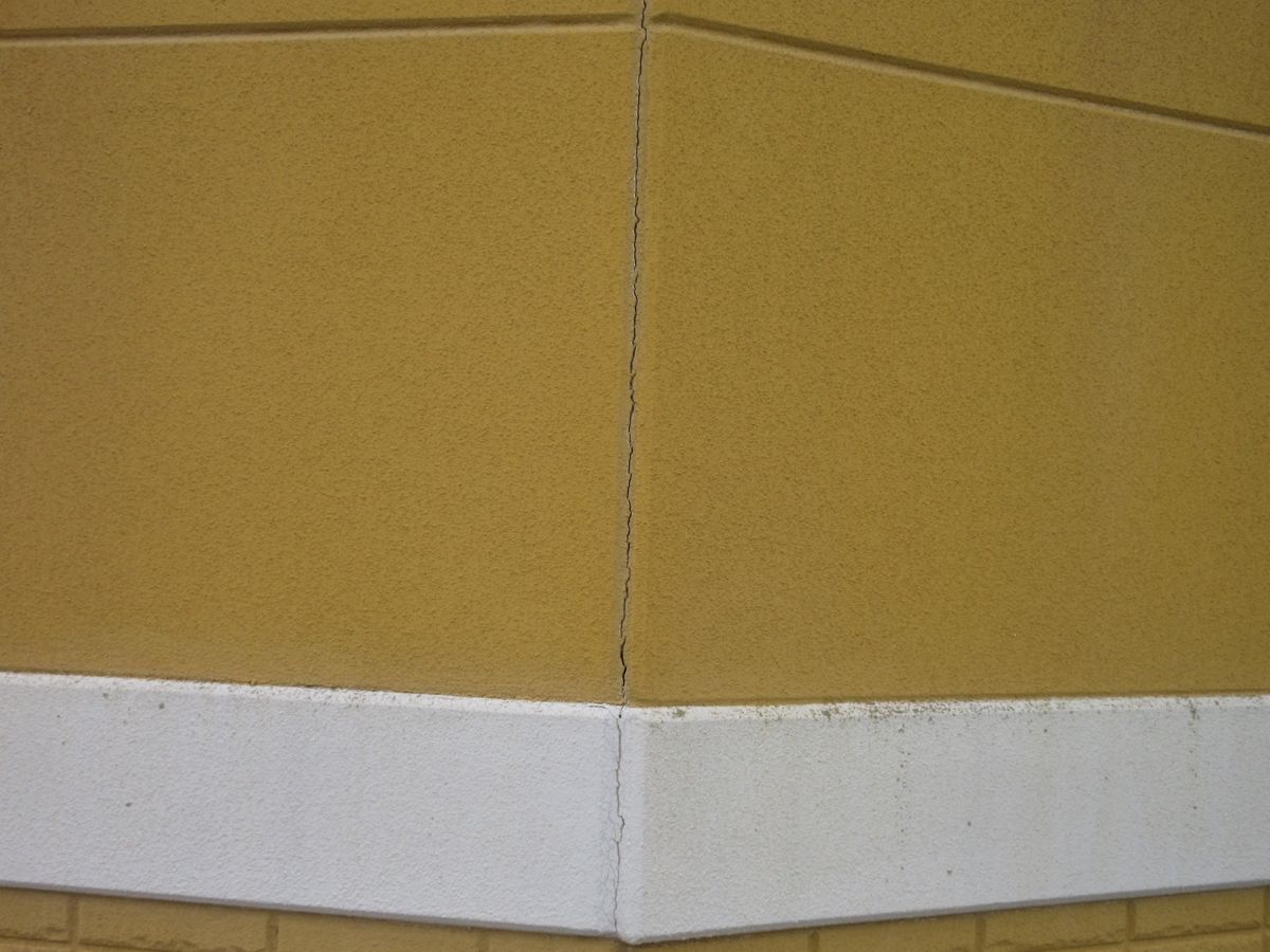 【和歌山市】　H様邸<br>『チャコールグレージュの外壁にパールホワイトのアクセントをつけブラックの屋根で臨場感のある上品な仕上がりに…✧₊°』9