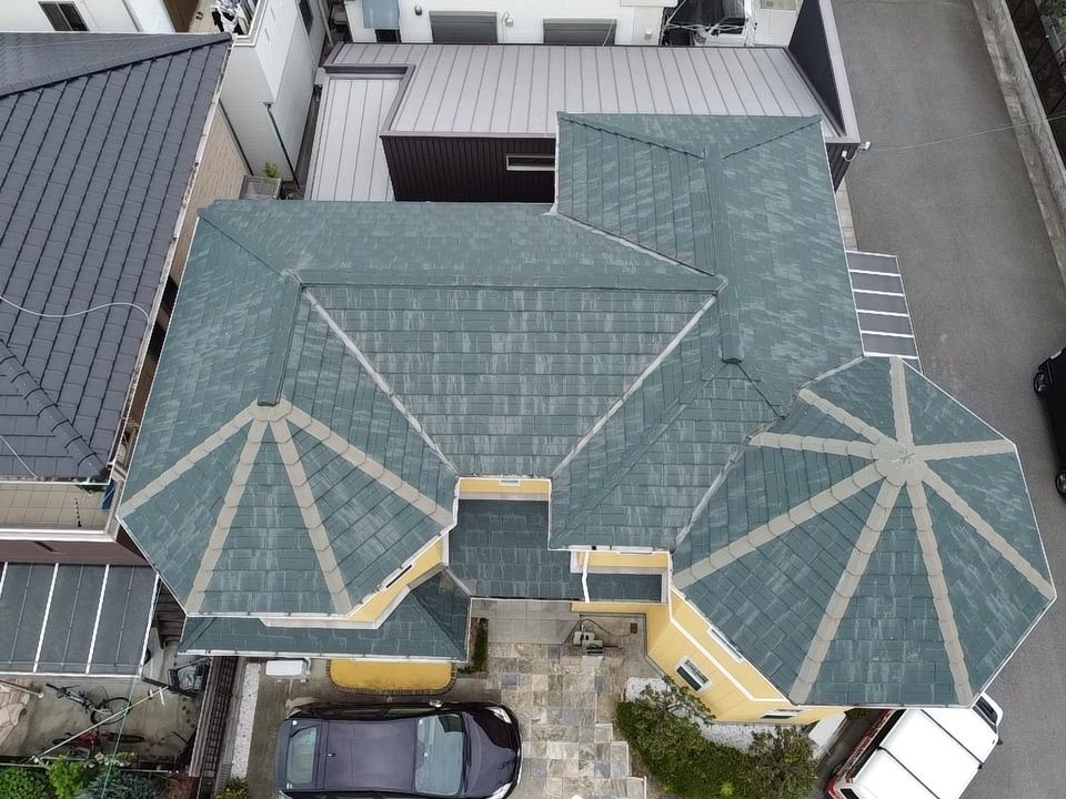 【和歌山市】　H様邸<br>『チャコールグレージュの外壁にパールホワイトのアクセントをつけブラックの屋根で臨場感のある上品な仕上がりに…✧₊°』7