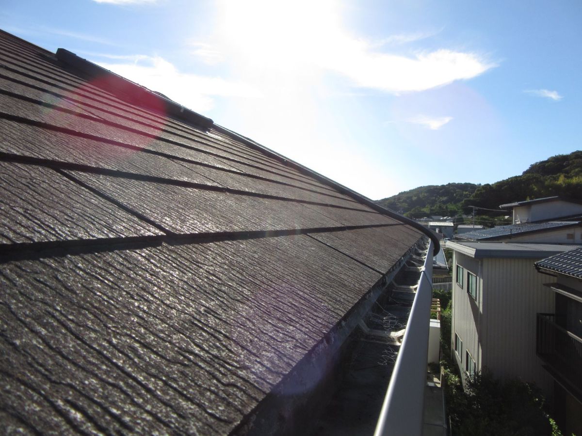 【海南市】　H様邸<br>『レグホーングレージュの外壁にフォーングレージュのアクセントをつけハンターグリーンの屋根でぬくもりのある優しい素敵な仕上がりに…✧₊°』15