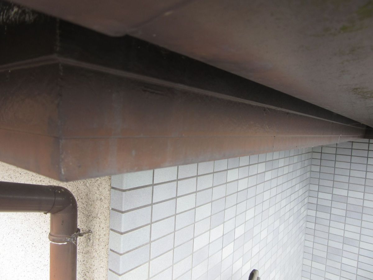 【橋本市】　O様邸<br>『サンドグレージュの外壁にタイル部はクリヤ塗装をしシックで素敵な仕上がりに…✧₊°』9