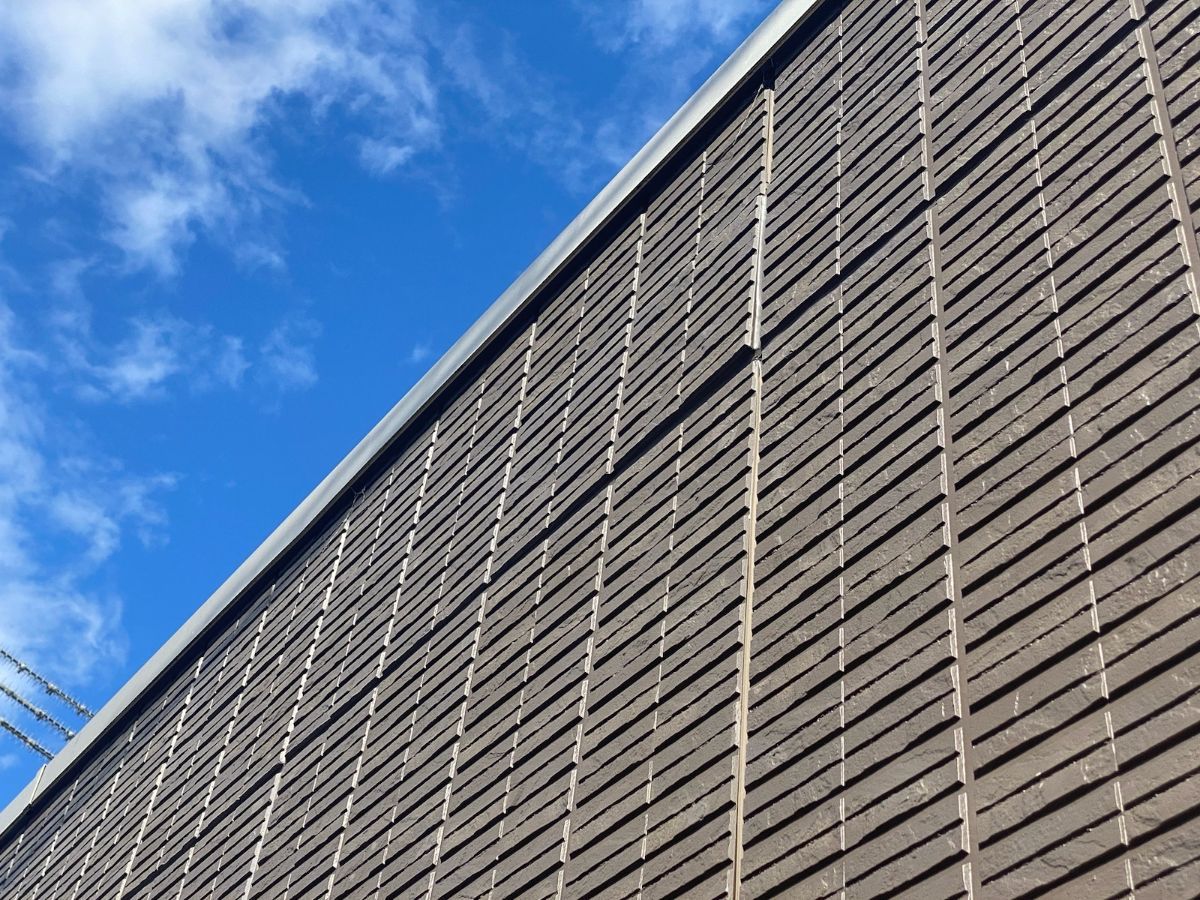 【和歌山市】　A様邸<br>『レグフォーングレージュの外壁にダークグレージュのアクセント、屋根をエコディープグレーで新築の様なモダンで素敵な仕上がりに…✧₊°』13