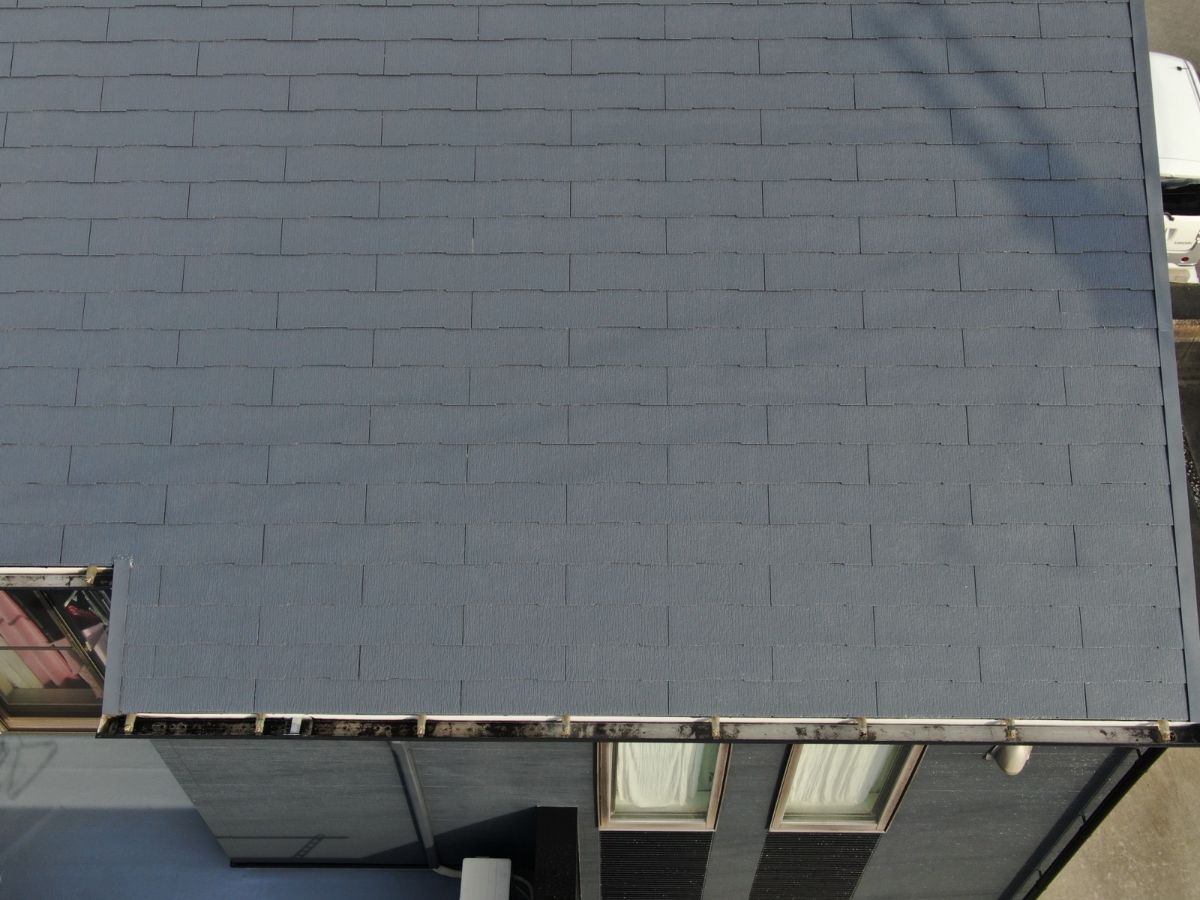 【和歌山市】　M様邸<br>『ダークグレーの外壁にブラックのアクセントを入れてダークグレーの屋根でまるで新築の様なモダンで素敵な仕上がりに…✧₊°』6