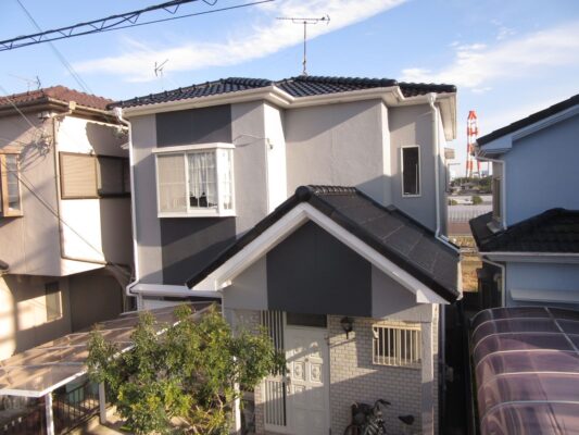 和歌山市密着の外壁塗装屋根塗装専門店のエースペイントの外壁塗装と屋根塗装　完工　足場解体　後