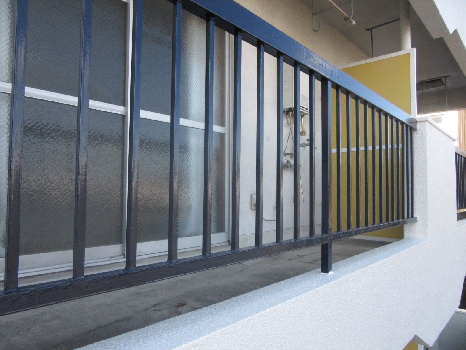 【和歌山市】I様所有マンション<br>『本宅と同じピュアホワイト系の塗料を使用することで、光り輝く素敵な仕上がりに…✧₊°』14